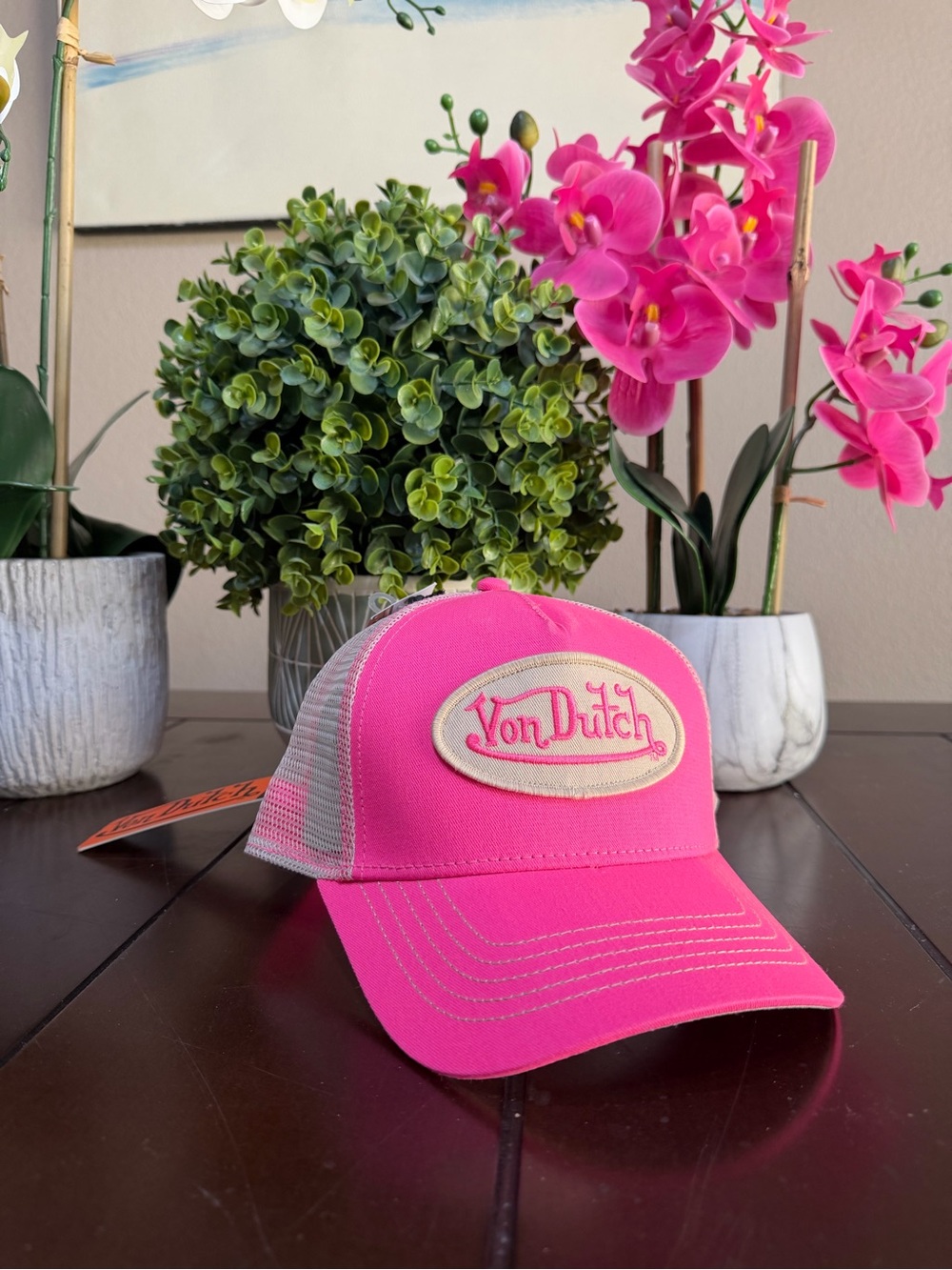 Von Dutch Hat Cap Snap Back Pink Off White Trucker Mesh Embroidered Patch. NWT